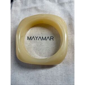 Petite Size - Yellowish color Resin Sculpted Bangle Bracelet - size small